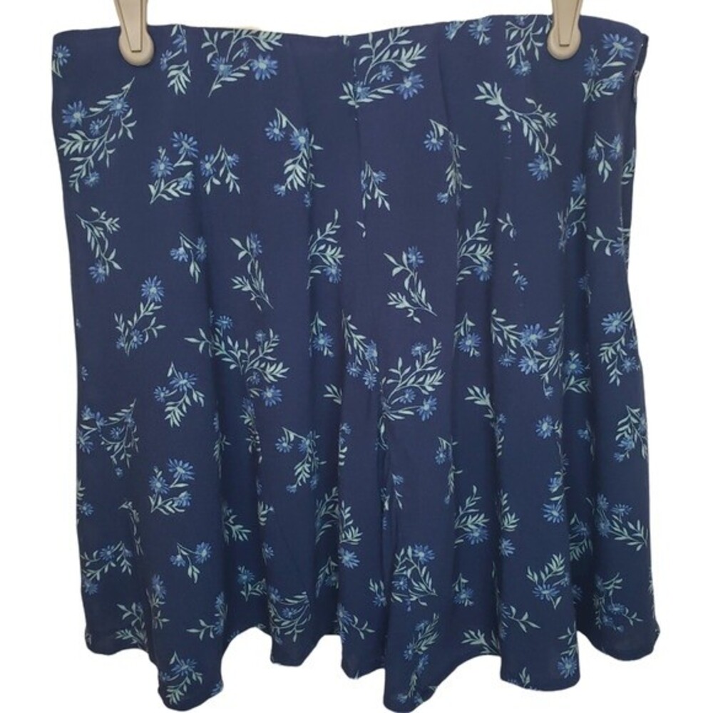 American Eagle Outfitters Blue Floral Mini Skirt - Size Small